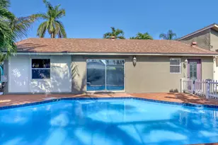 10404 Carmen Ln, Royal Palm Beach, FL 33411 - Photo 37