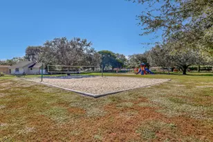 10404 Carmen Ln, Royal Palm Beach, FL 33411 - Photo 43