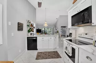 7844 Lexington Club Blvd, Delray Beach, FL 33446 - Photo 5