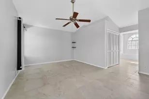 2698 Linkside Dr, Wellington, FL 33414 - Photo 9