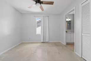 2698 Linkside Dr, Wellington, FL 33414 - Photo 25