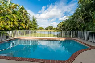 2698 Linkside Dr, Wellington, FL 33414 - Photo 31