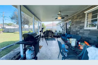 2013 SW Burman Lane, Port Saint Lucie, FL 34984 - Photo 15