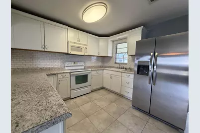 2013 SW Burman Lane, Port Saint Lucie, FL 34984 - Photo 3