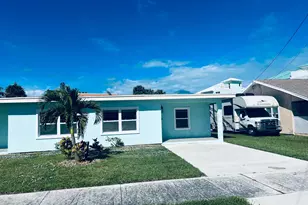 1400 Binney Dr, Fort Pierce, FL 34949 - Photo 13