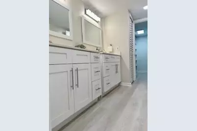 6029 Parkwalk Drive, Boynton Beach, FL 33472 - Photo 11