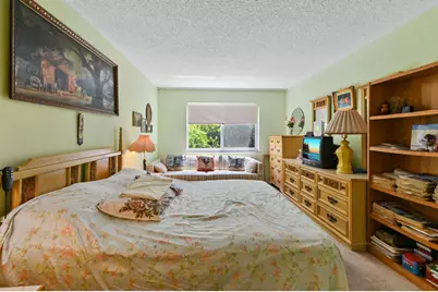 368 Lake Frances Drive, West Palm Beach, FL 33411 - Photo 13