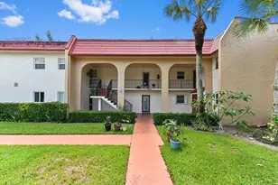 368 Lake Frances Dr, West Palm Beach, FL 33411 - Photo 1