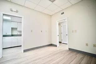 2231 NE 25th Ave, Pompano Beach, FL 33062 - Photo 1