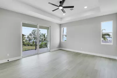 1013 NE Orange Avenue, Jensen Beach, FL 34957 - Photo 23