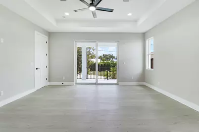 1023 NE Orange Avenue, Jensen Beach, FL 34957 - Photo 17