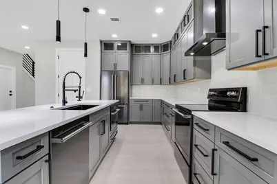 1023 NE Orange Avenue, Jensen Beach, FL 34957 - Photo 57