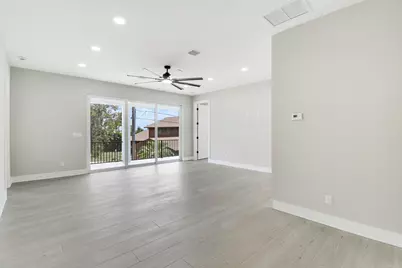 1023 NE Orange Avenue, Jensen Beach, FL 34957 - Photo 25