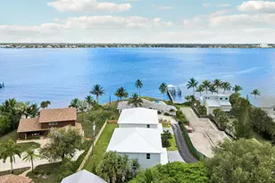 1023 NE Orange Ave, Jensen Beach, FL 34957 - Photo 9