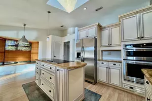 1701 NW 97th Terrace, Plantation, FL 33322 - Photo 5