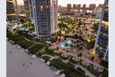 18101 Collins Avenue #401, Sunny Isles Beach, FL 33160 - Photo 77