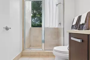 18101 Collins Ave, Sunny Isles Beach, FL 33160 - Photo 33