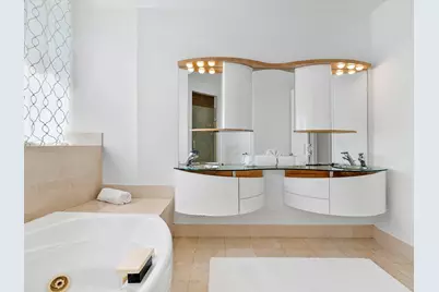 18101 Collins Avenue #401, Sunny Isles Beach, FL 33160 - Photo 27