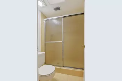 23249 Barwood Lane N #405, Boca Raton, FL 33428 - Photo 21