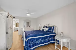 23249 Barwood Ln N, Boca Raton, FL 33428 - Photo 17