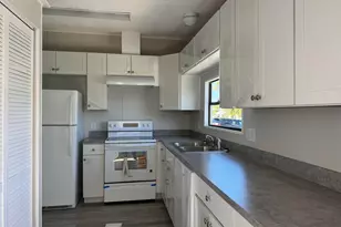 83 Flores Del Norte, Fort Pierce, FL 34951 - Photo 3