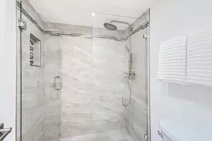 1147 Hillsboro Mile, Pompano Beach, FL 33062 - Photo 25