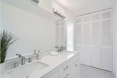 1147 Hillsboro Mile #504, Pompano Beach, FL 33062 - Photo 27