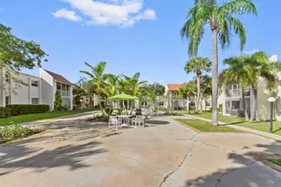 1428 SE 4th Ave, Deerfield Beach, FL 33441 - Photo 29