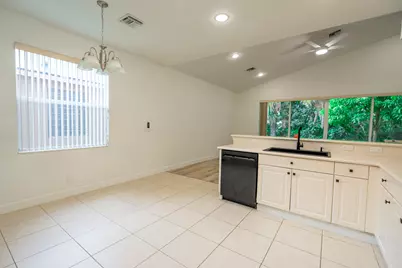 2322 SW Newport Isles Boulevard, Port Saint Lucie, FL 34953 - Photo 27