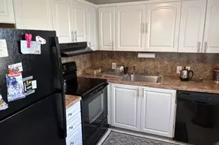 313 Dorset H, Boca Raton, FL 33434 - Photo 1