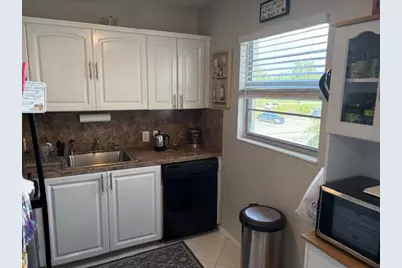 313 Dorset H #313, Boca Raton, FL 33434 - Photo 5
