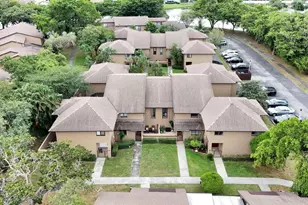 2206 NW 39th Ave, Pompano Beach, FL 33066 - Photo 25