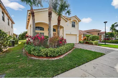 2205 SW Newport Isles Boulevard, Port Saint Lucie, FL 34953 - Photo 5