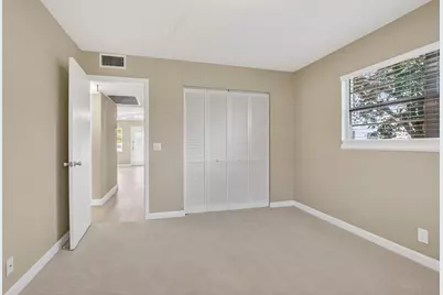 277 Brighton #G, Boca Raton, FL 33434 - Photo 19