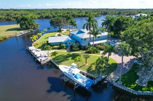 659 SW Bittern St, Palm City, FL 34990 - Photo 9