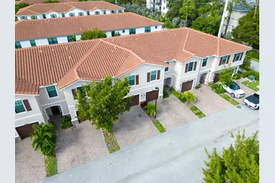 4407 Hemlock Drive, Riviera Beach, FL 33410 - Photo 3