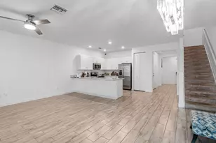 4407 Hemlock Dr, Riviera Beach, FL 33410 - Photo 9