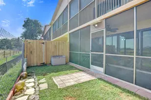 2758 NW 80th Ave, Sunrise, FL 33322 - Photo 21