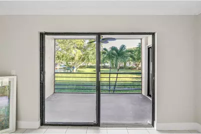 5917 Via Vermilya #206, Lantana, FL 33462 - Photo 7