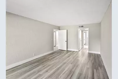 5917 Via Vermilya #206, Lantana, FL 33462 - Photo 19