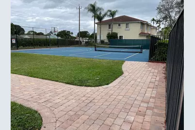 3121 N Evergreen Circle, Boynton Beach, FL 33426 - Photo 15