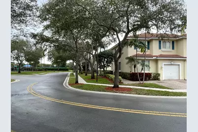 3121 N Evergreen Circle, Boynton Beach, FL 33426 - Photo 5