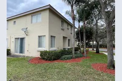 3121 N Evergreen Circle, Boynton Beach, FL 33426 - Photo 9