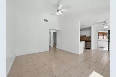 2548 Ida Way, West Palm Beach, FL 33415 - Photo 9