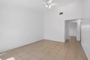 2548 Ida Way, West Palm Beach, FL 33415 - Photo 5