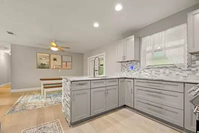 6015 Seagrape Drive, Fort Pierce, FL 34982 - Photo 5