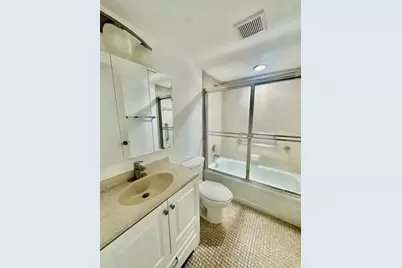 69 Dorset B, Boca Raton, FL 33434 - Photo 9