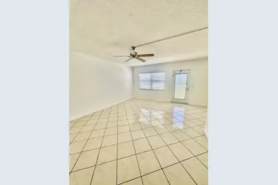 69 Dorset B, Boca Raton, FL 33434 - Photo 7