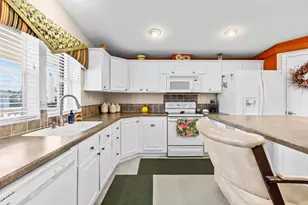 3116 8th Hole Dr, Port Saint Lucie, FL 34952 - Photo 17