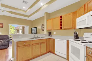 8020 Carnoustie Pl, Port Saint Lucie, FL 34986 - Photo 7